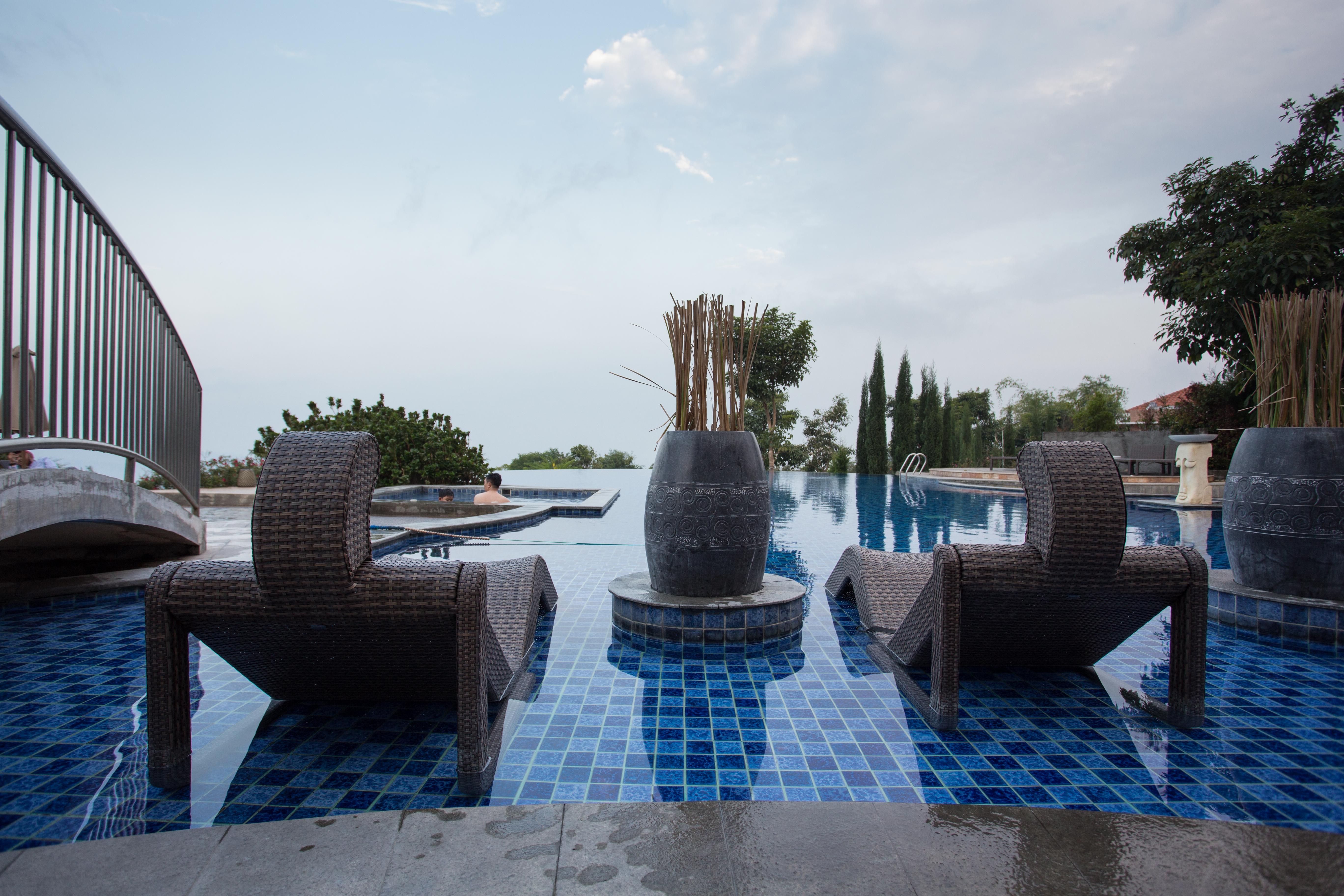 Hotel Amartahills And Malang