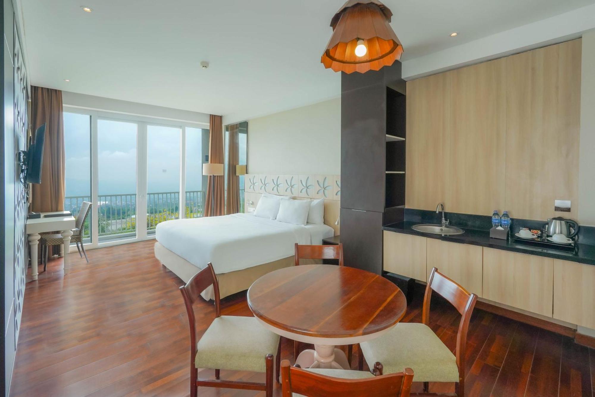 Hotel Amartahills And 4*